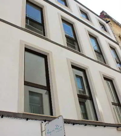 Aqua Ria Boutique Hotel