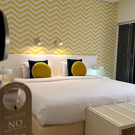 Aqua Ria Boutique Szálloda 3*