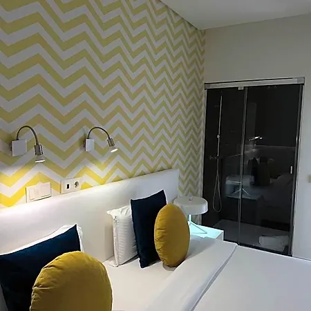 Hotel Aqua Ria Boutique 3*