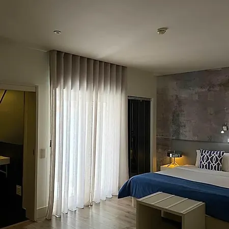 Aqua Ria Boutique